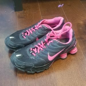 Nike shox hot pink and black